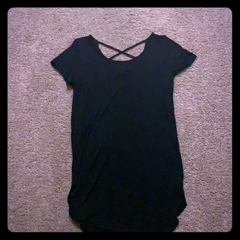 Black crossed back shirt